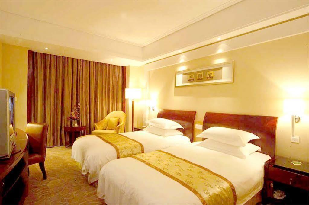 Plaza Hotel Yuyao Yuyao  Esterno foto